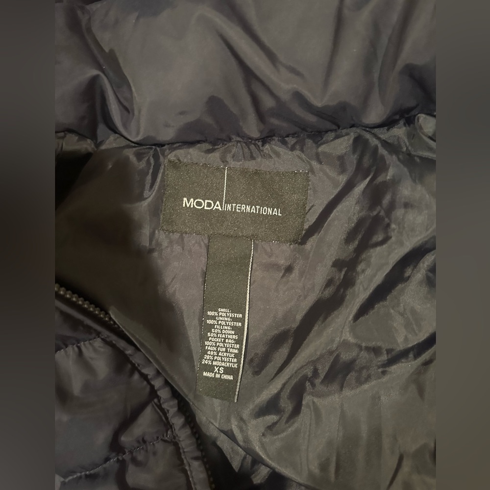 Moda International - Picture 6 of 6